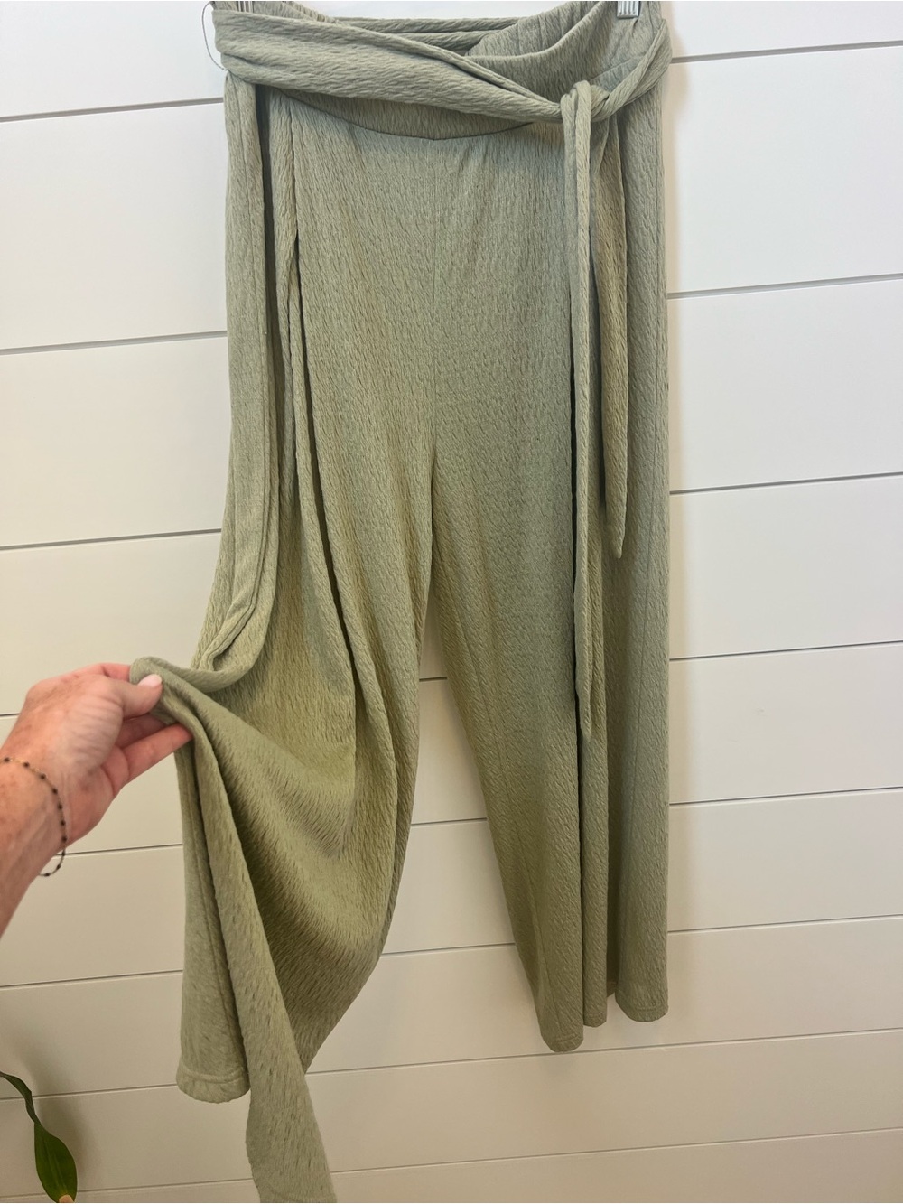 Zsupply Relaxed Tie-Waist Wide Leg Pants - Sage Green